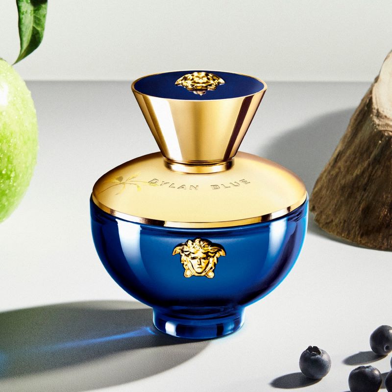 ورساچه پور فم دیلن بلو - Versace Pour Femme Dylan Blue